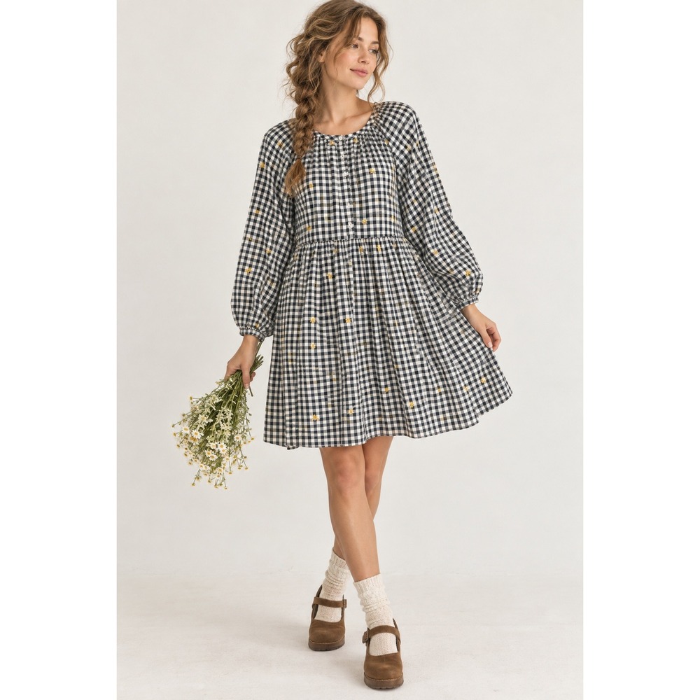 Old Navy Gingham Check Daisy Embroidered Dress S Black Boho Cottage Prairie Chic